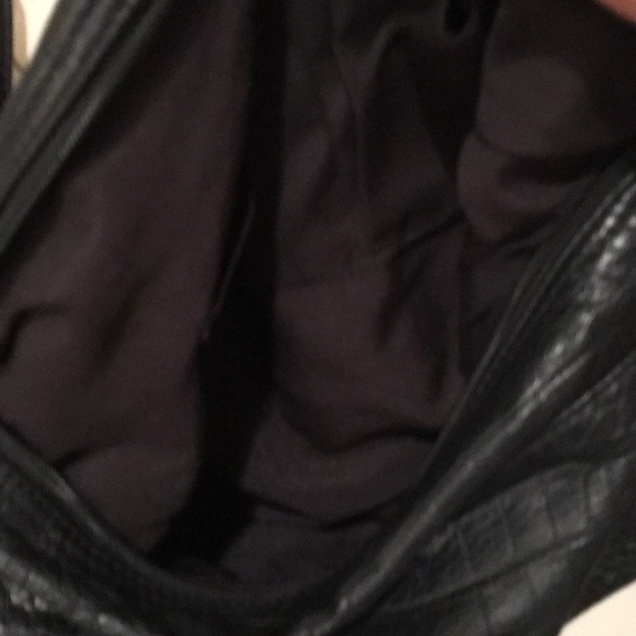 Beuno faux “Croc” Shoulder/Crossbody Bag - Picture 6 of 6